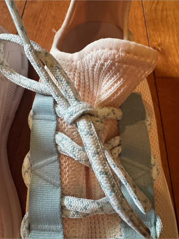 On Running Cloudeasy Sneakers Women's Size 9 Fawn Surf Like New - Image 4