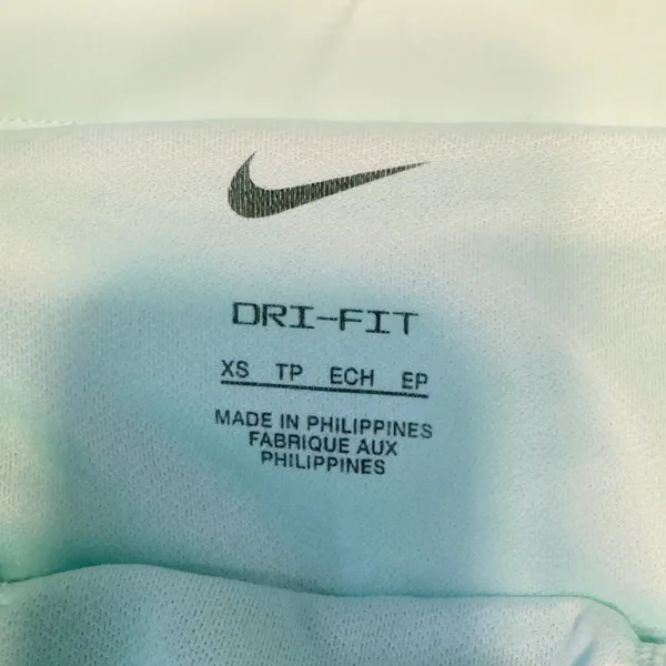 636 | NWT Nike Dri-FIT Women‎ XS Smocked Waist Training Shorts Mint Green - Image 5