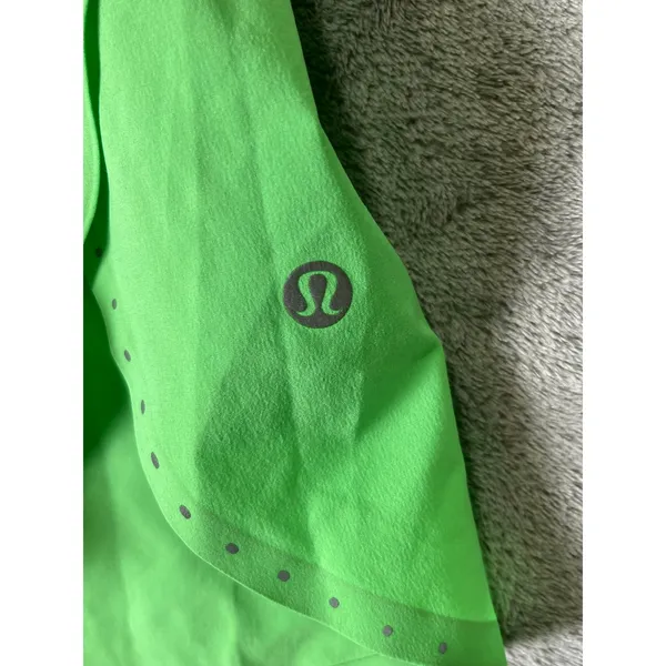 Lululemon Fast and Free Reflective High-Rise Classic-Fit Short 3" Pistachio 10 - Image 5