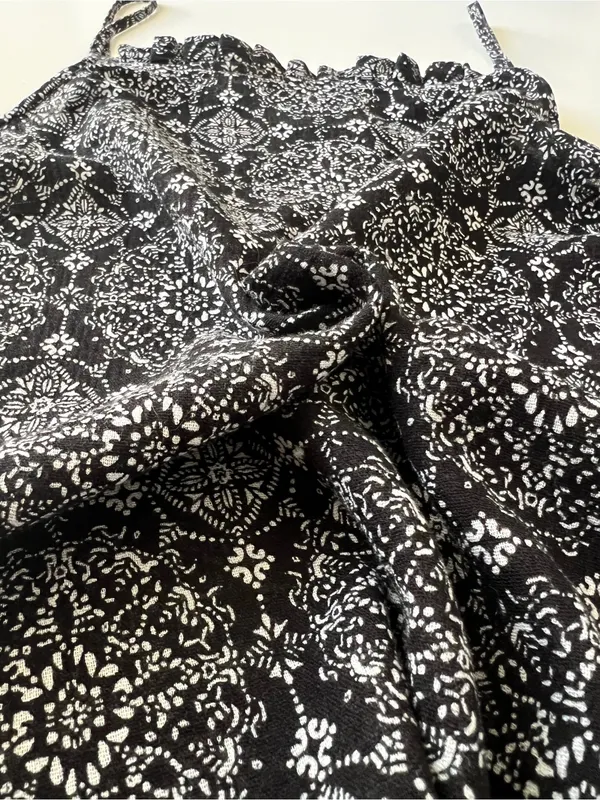 Universal Thread Black White Medallion Print Cotton Tank Top Size S - Image 7