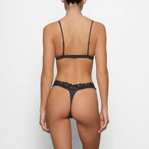 SKIMS Fits everybody Lace Triangle Bralette- NWT Onyx Size‎ L - Image 2