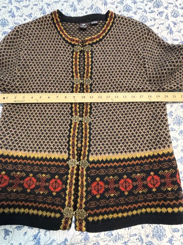 Vintage Skyr 100% Wool Nordic Fair Isle Cardigan Sweater M Clasp Apres Ski Brown - Image 5