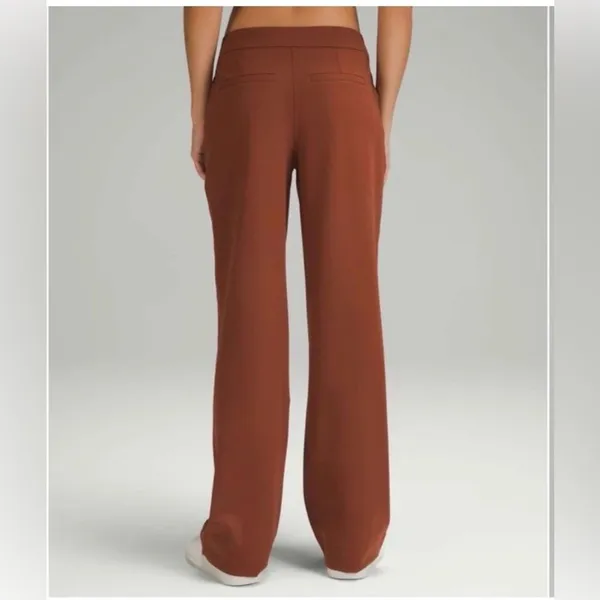 NWOT Lululemon Luxtreme mid-rise straight leg trouser dark terracotta size XS - Image 2