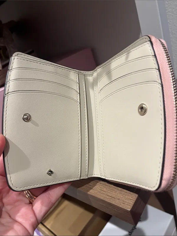 Kate Spade New York Knott Pebbled Leather Small Compact Wallet in Mochi Pink - Image 6