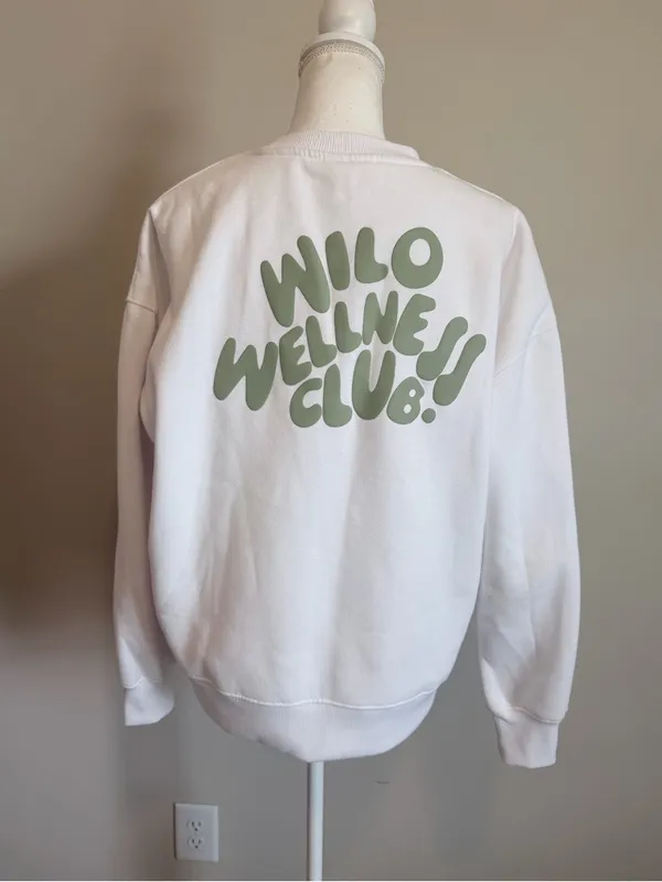 Wilo the Label wellness oversized Crewneck women's size small NWT - Image 6