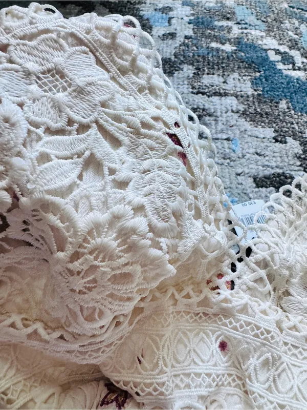 A.T.A.P Women’s Ivory Crochet Floral Embroidered Tank Top XL NWT Western Boho - Image 5