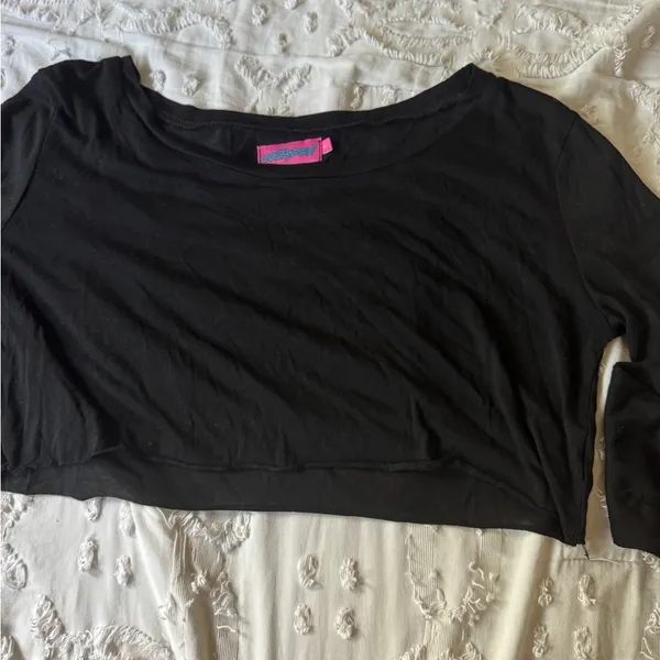 Edikted Black Long Sleeve Crop Top - Image 4