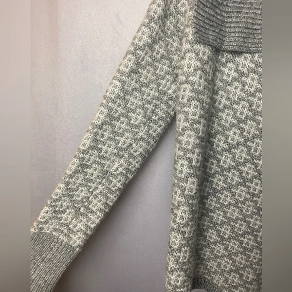 LOFT Women’s Gray Textured Knit Cardigan Sweater Shawl Collar Fall Chic M - Image 3