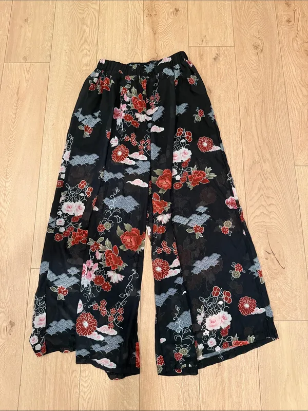 Black Floral Wide-Leg Asian Palazzo Semi Sheet Pants - Image 3