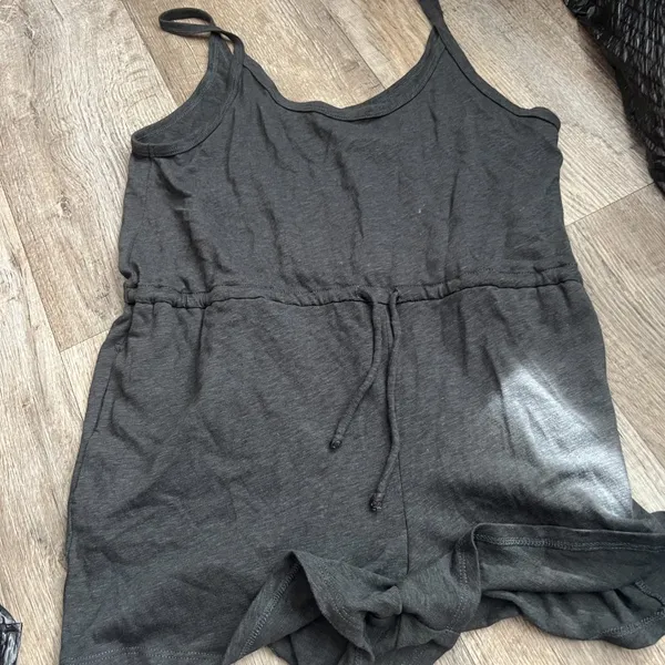 Spiritual Gangster Perfect Lounge Romper size‎ small - Image 4