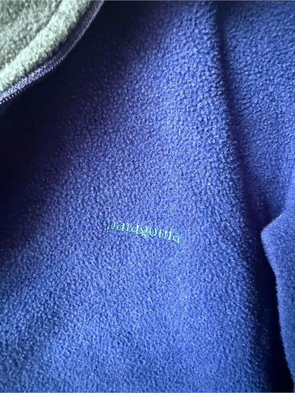 Patagonia Capilene Blue Quarter Zip Fleece Pullover – Size Small - Image 2