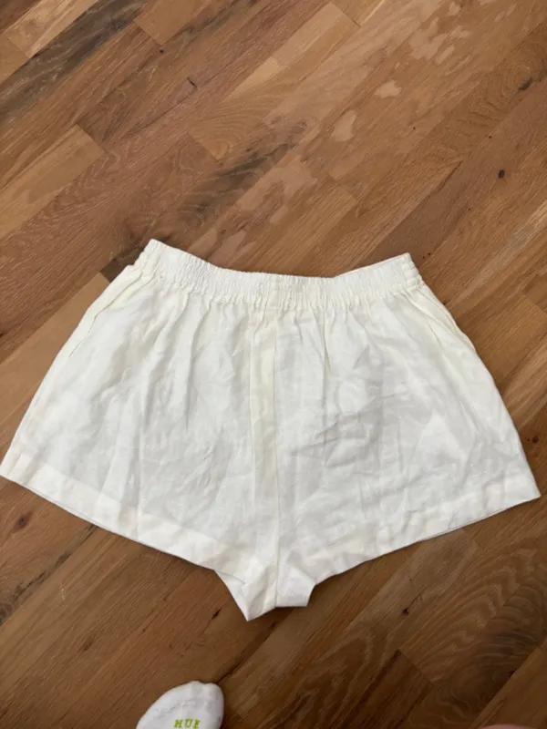 Faithfull the Brand Mirelle Mini Shorts - White - Image 4