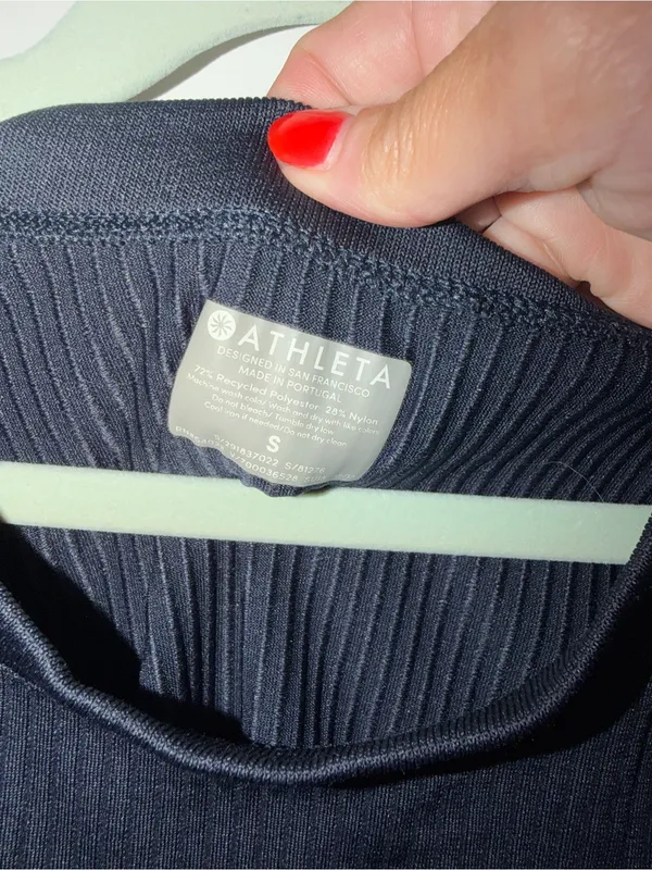 Athleta Tank top- ribbed! Dark navy/black. Size small. - Image 2