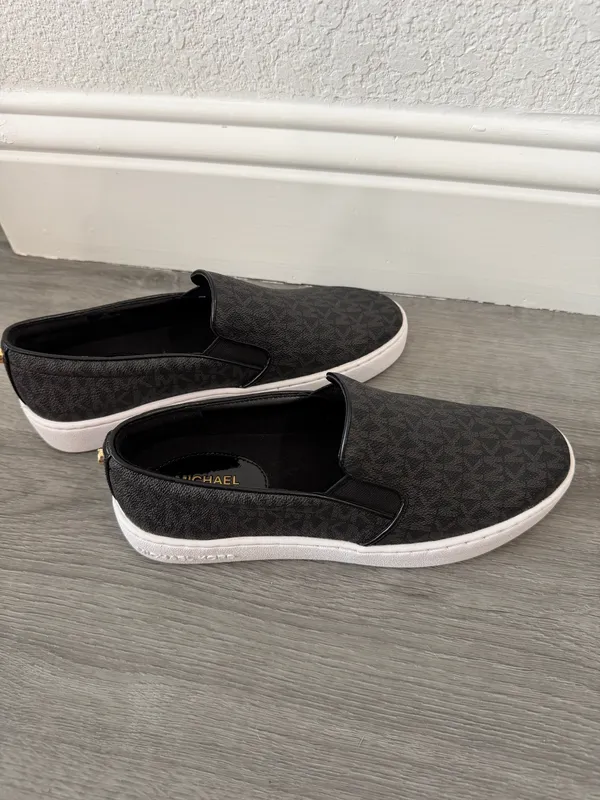 Michael Kors black MK-logo slip-on sneakers, size 8 - Image 2