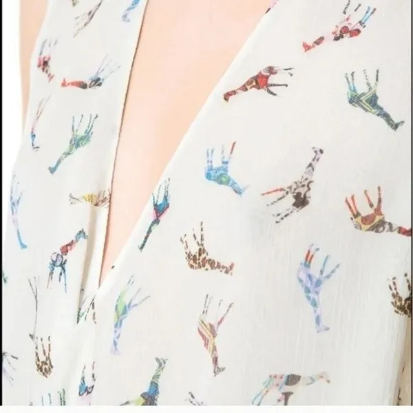 Zara Trafaluc Womens XS White Colorful Giraffe Print Sleeveless‎ Wrap Blouse Top - Image 5