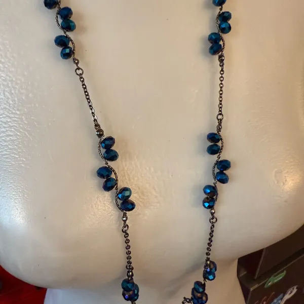 Necklace Blue single strand Lariat Faceted Iridescent glass Crystal beads - Image 3