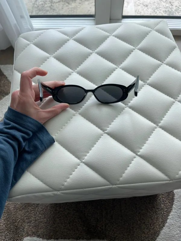Amazon Oval Sunglasses - Image 3
