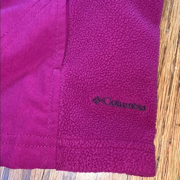 Columbia Women’s Quilted Fleece Vest - Image 3