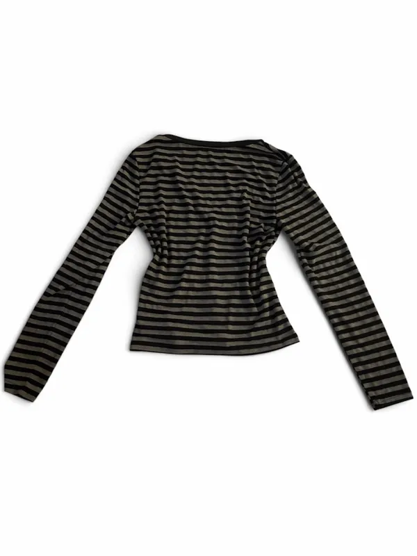 Striped V - Image 2