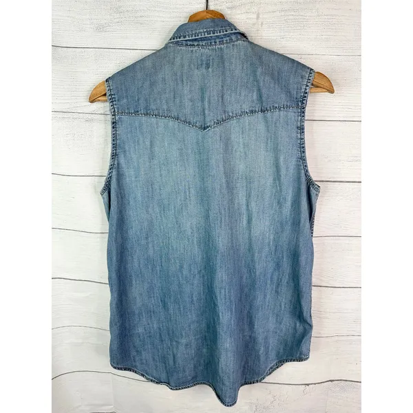 Gap Denim Sleeveless Western Chambray Pearl Snap Button Down Shirt Womens Small - Image 4