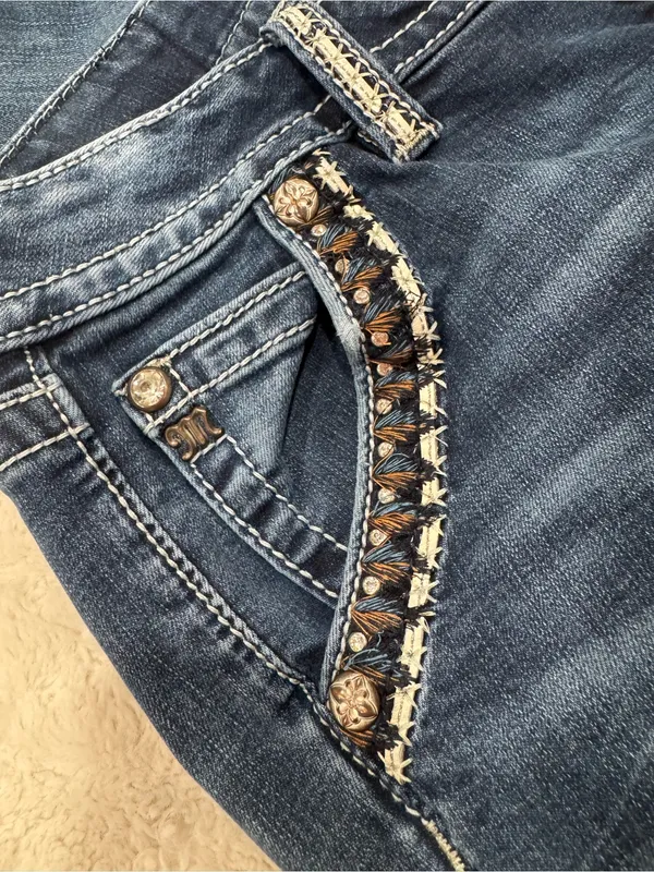 Miss Me Bootcut 28x30 - Image 5