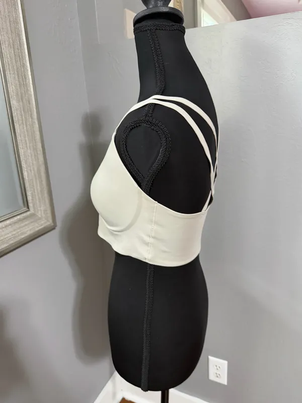OFFLINE Aerie Real Me Hold Up Strappy Athletic Performance Sports Bra Silver MDD - Image 4