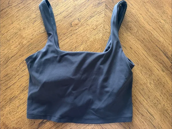 Athleta Workout Top - Image 2