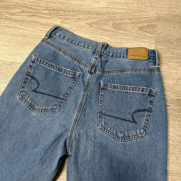 •AMERICAN EAGLE• MOM JEAN - Image 6