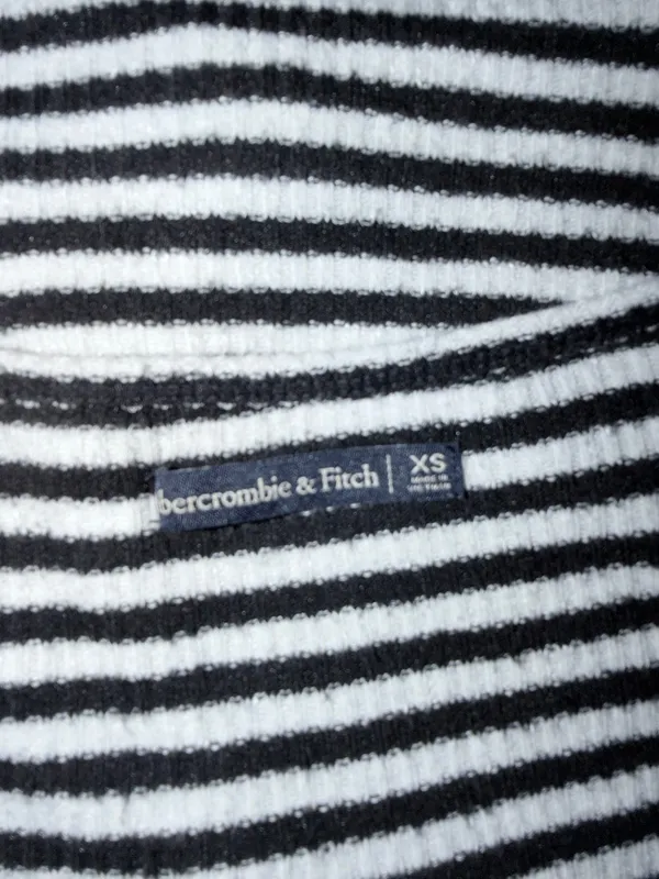 Abercrombie & Fitch Striped Ribbed Short Sleeve Tie Front Crop Top Size XS - Image 4