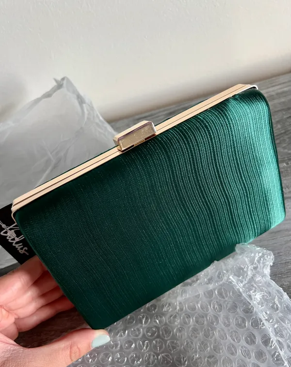 Lulus Green  Clutch - Image 9