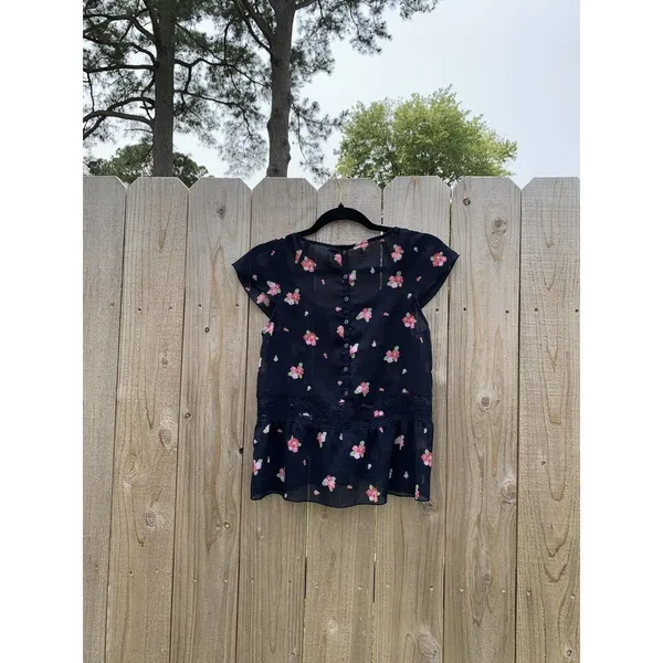 Abercrombie & Fitch Fluttery Floral Airy Short Sleeve Blouse Shirt Xs‎ Navy - Image 6