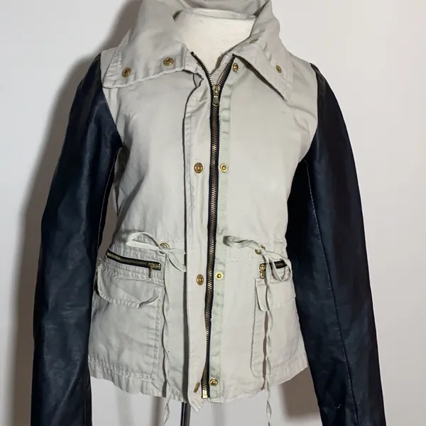 Women’s JJ utility jacket coat canvas contrast sleeves faux Leather small tan - Image 6