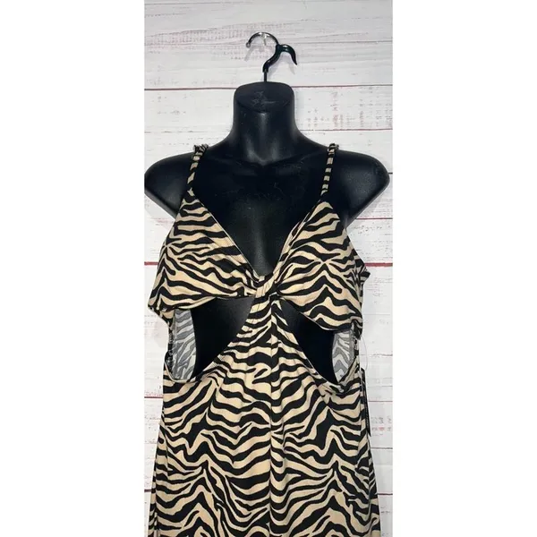 New Zebra Print Cut Out Maxi Dress Women's XL - Image 2