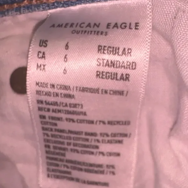 American Eagle Strigid Baggy Straight Jeans Women's 6R High Rise Distressed - Image 5