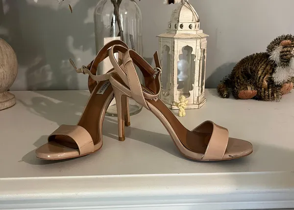Steve Madden Reno Sandals High Heels Stiletto Tan Size 8.5 - Image 9