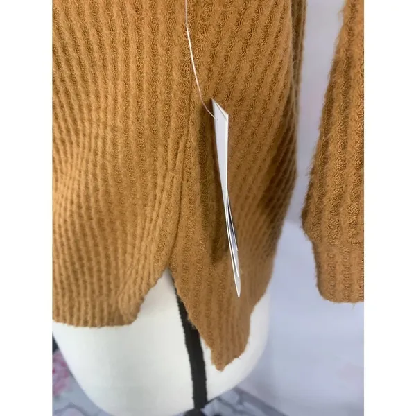 NWT | Women’s Abound Waffle Knit‎ Long Sleeve Henley Cropped Sweater - Image 3