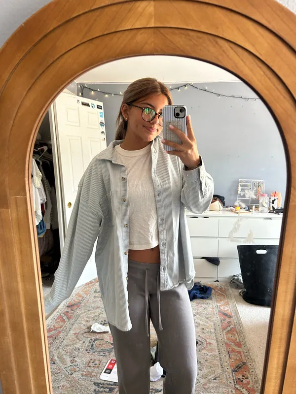 Old Navy Jean Jacket - Image 2