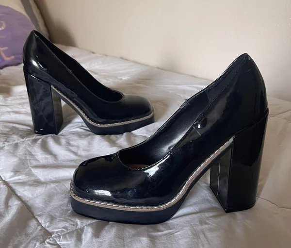 Steve Madden Black Heels - Image 5