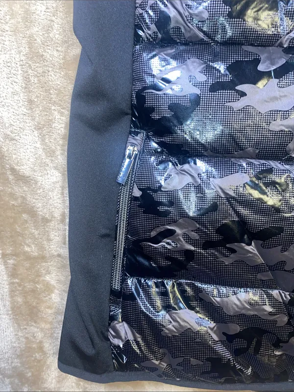 Calvin Klein Black Shiny Camouflage Puffer Vest - Image 3