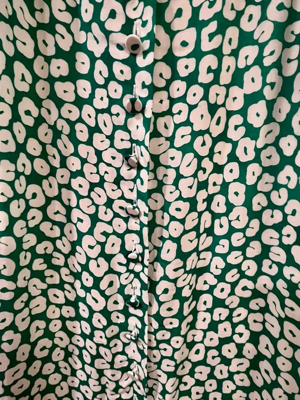 NWOT Kookai Green and White Cheetah Printed Maxi Dress - Size 4 - Image 3
