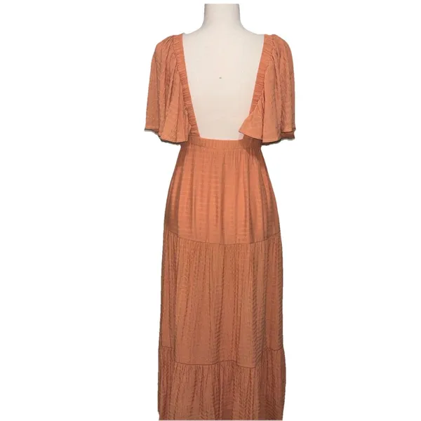 Vestique V-Neck Open Back Peach Ruffled Maxi Lined Dress Size M - Image 5