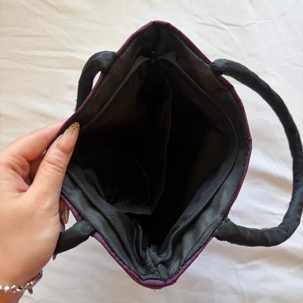 Purple floral embroidered mini tote bag - Image 4