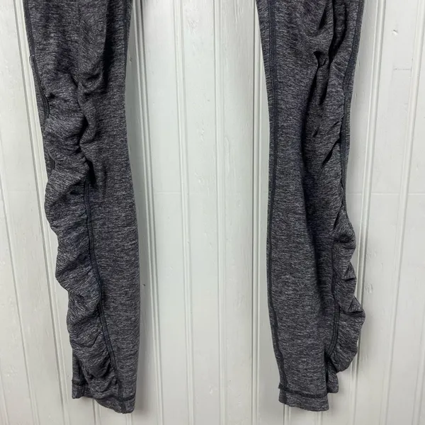 Lululemon Run Turn Around Tight Heathered Black Womens Size 8 Athleisure Running - Image 5
