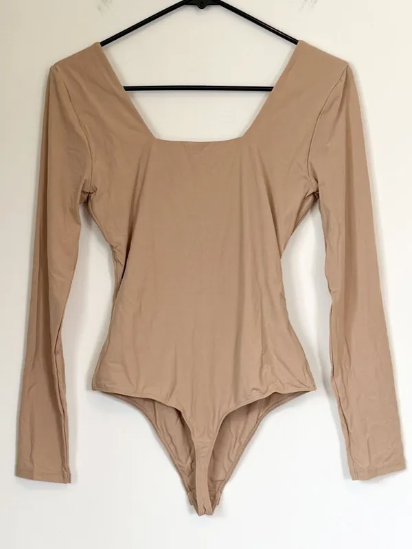 NWT Quince Second Skin Square Neck Long Sleeve Bodysuit in Mocha - Size: Medium - Image 7