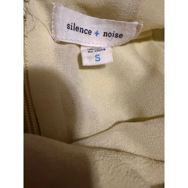Silence + Noise Lena Grommet Shift Dress Yellow‎ Back Cut Out Mini Womens Small - Image 6
