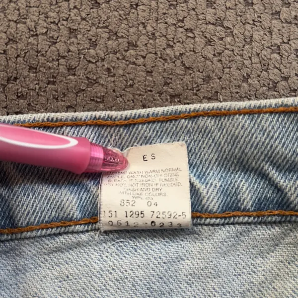 VINTAGE 90s Levis 512 Slim Tapered Jean 7L - Image 6