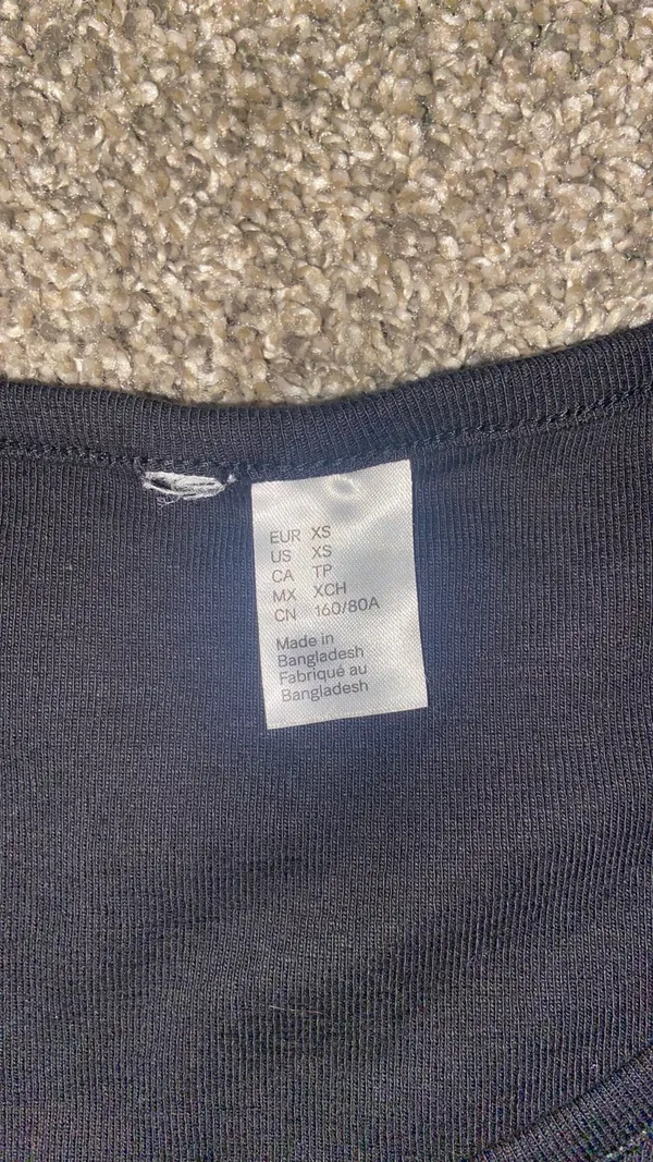 H&M black Henley top - Image 2
