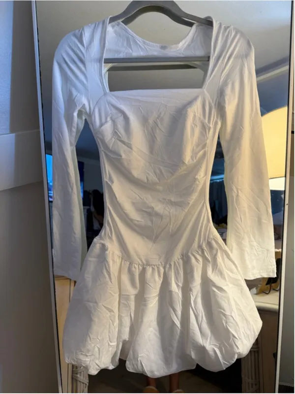 NEW White Bubble Mini Dress Long Sleeve Square Neck Backless Puffy Poof Skirt M - Image 4