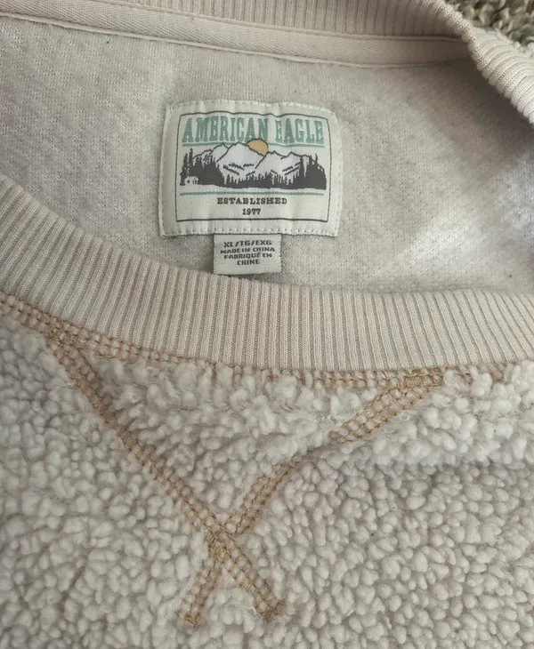 American Eagle Sherpa Crewneck - Image 3