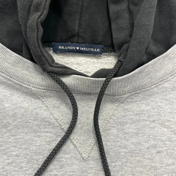 Brandy-melville Women's Black and Grey Hoodie - Image 2